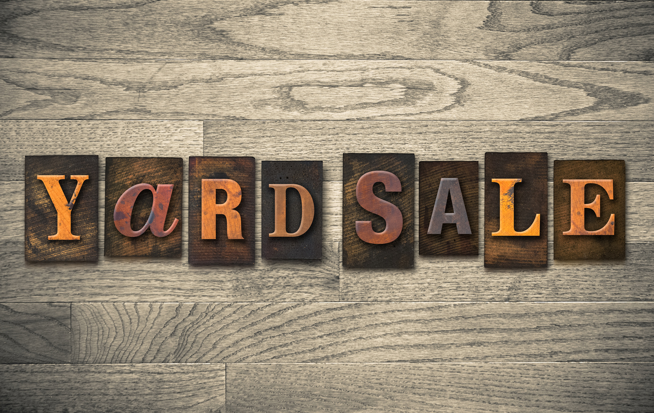 Tips to Holding an Efficient Yard Sale | Big Box Disposal